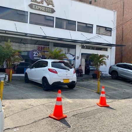 Hotel Zona Express Sandiego Medellín Exteriör bild