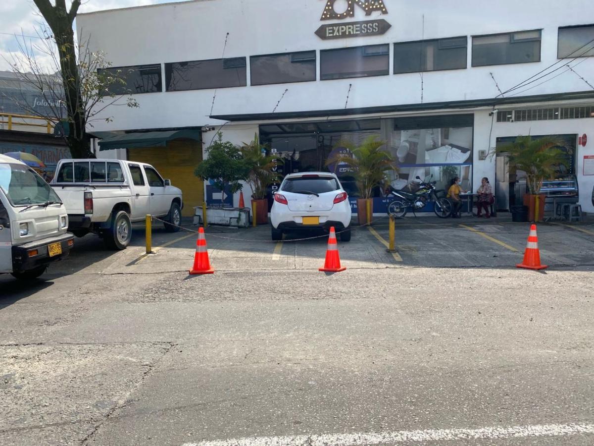 Hotel Zona Express Sandiego Medellín Exteriör bild